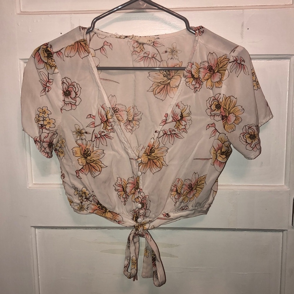 🌼🌸Cropped Summery Blouse🌸🌼